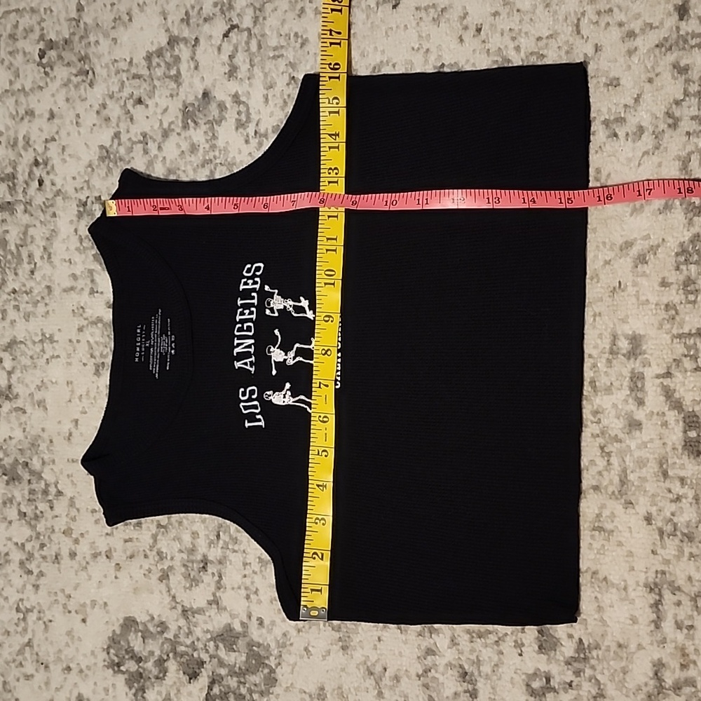 *5 items under $10 for $20* LA crop top - Picture 2 of 5